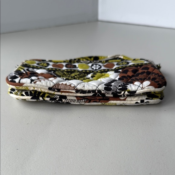 Vera Bradley Cocoa Moss Wristlet Quilted Wristlet Wallet - Picture 4 of 16